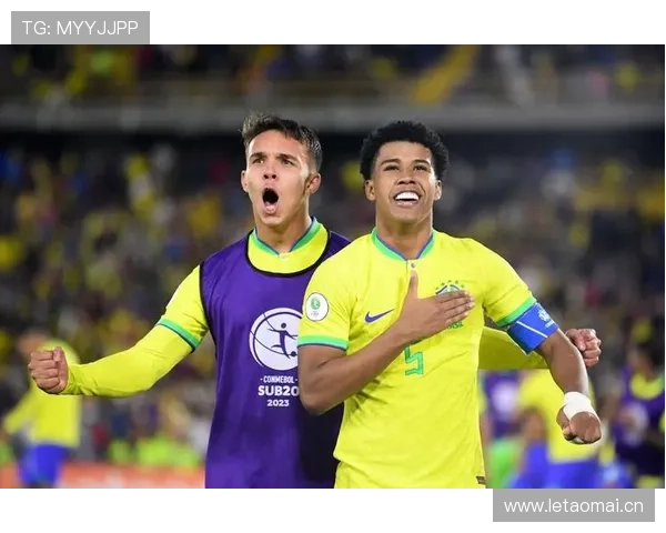 切尔西中场失控与后防危机显现,复兴之路面临阶段性考验 切尔西中场失控与后防危机显现,复兴之路面临阶段性考验