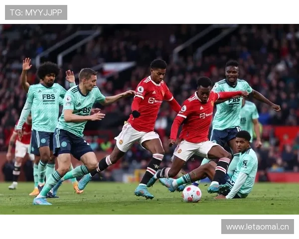 曼联阵容问题凸显:拼凑式建队影响体系稳定性 曼联阵容问题凸显:拼凑式建队影响体系稳定性